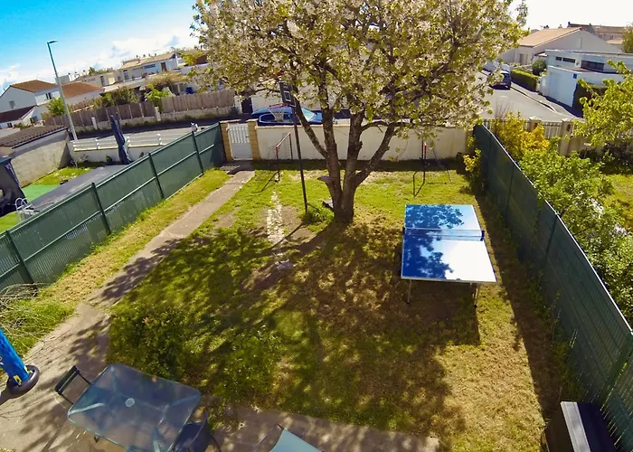 Maison Plein Sud Proche De L'ile De Re Casa de Férias